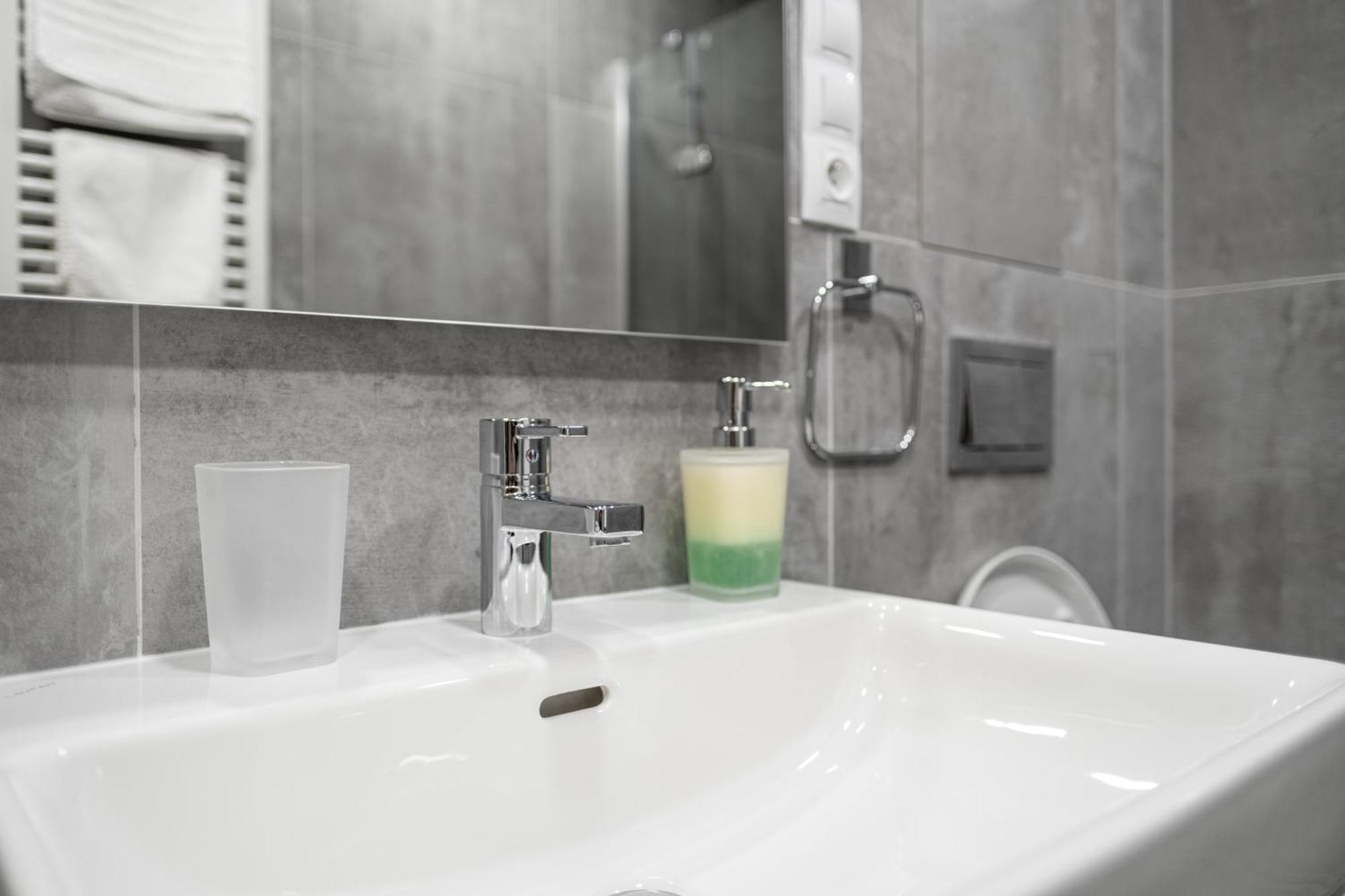 Luxury City Centre Apartment プラハ エクステリア 写真